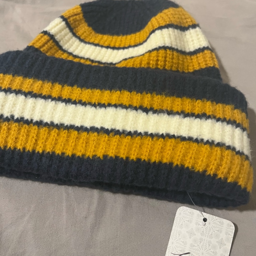 Free People Navy and Gold Beanie
